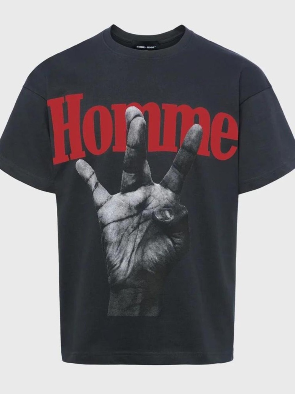 Homme Femme Twisted Fingers Tee